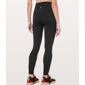 Lululemon black wunder under  28” Leggings